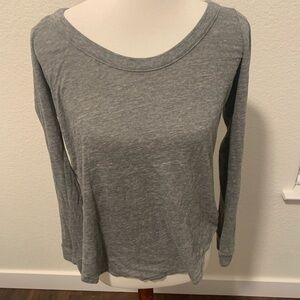 Chaser top size Small